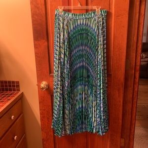 Chico NEW WITH TAG, Caribbean Blue, Green’s, White and Yellow pleated MAXI skirt